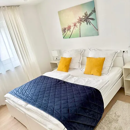 Strahlende Erdgeschoss-wohnung Im Neubau Naehe Legoland Lejlighed Ichenhausen