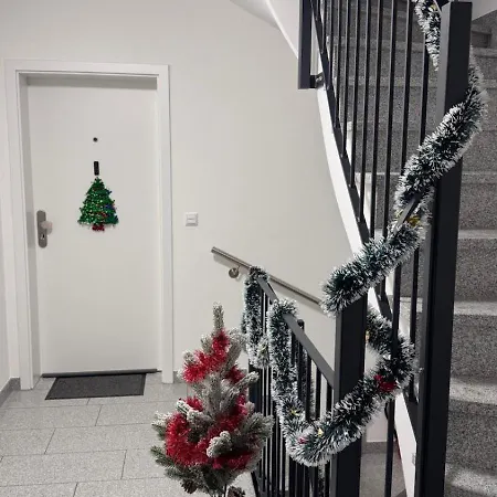 Strahlende Erdgeschoss-wohnung Im Neubau Naehe Legoland Ichenhausen