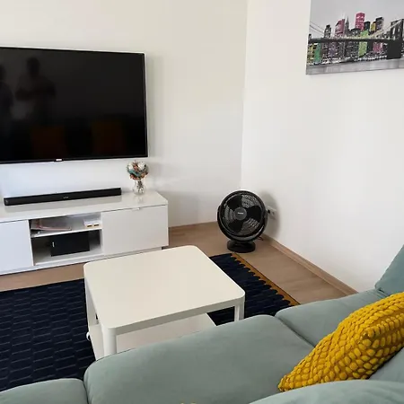 Strahlende Erdgeschoss-wohnung Im Neubau Naehe Legoland アパート イヘンハウゼン