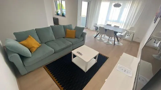 شقة Strahlende Erdgeschoss-wohnung Im Neubau Naehe Legoland
